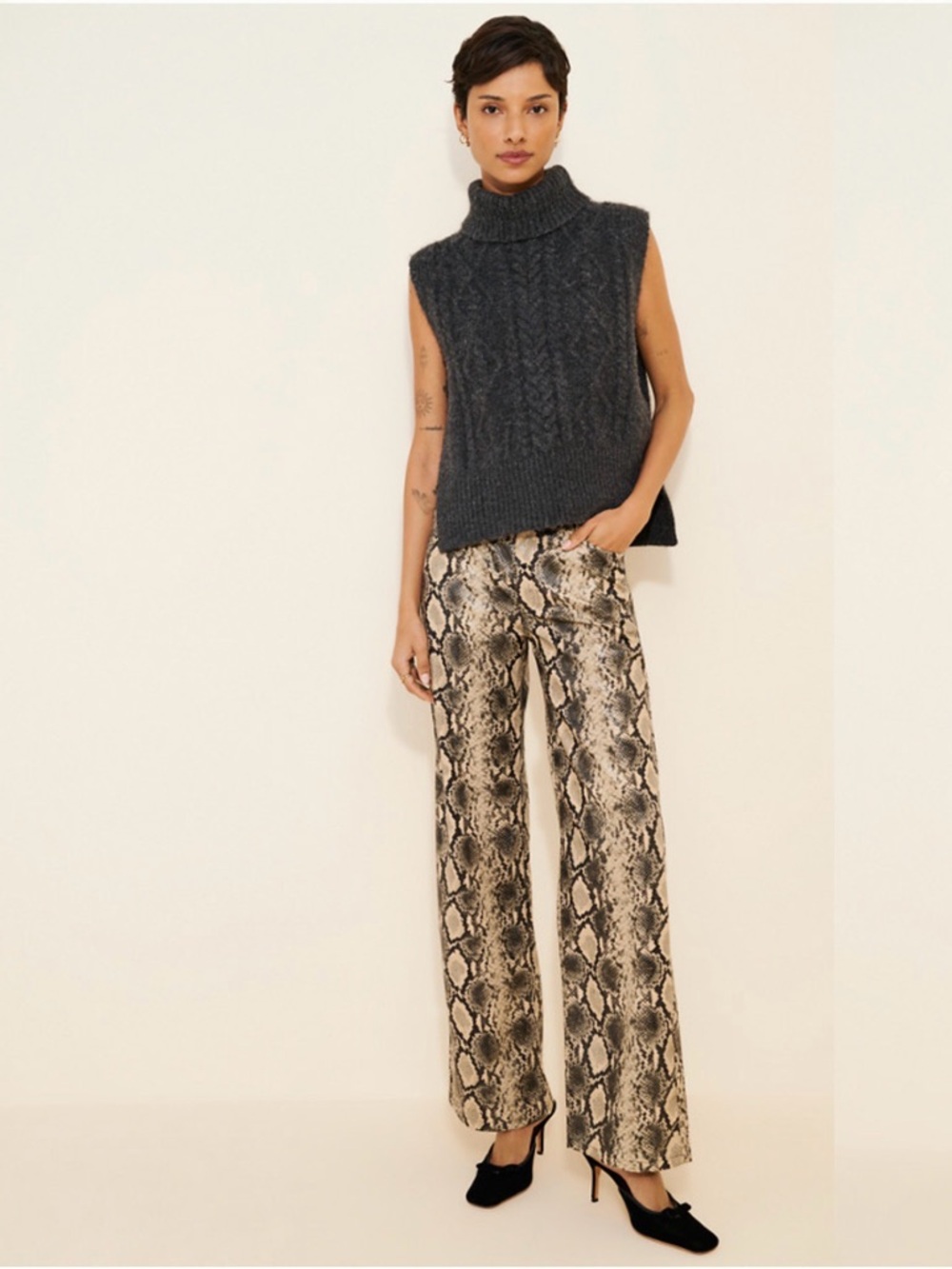 Danielle Bernstein Women's Faux Snakeskin Pants Sz 4 High Rise Wide Leg Y2K Edgy